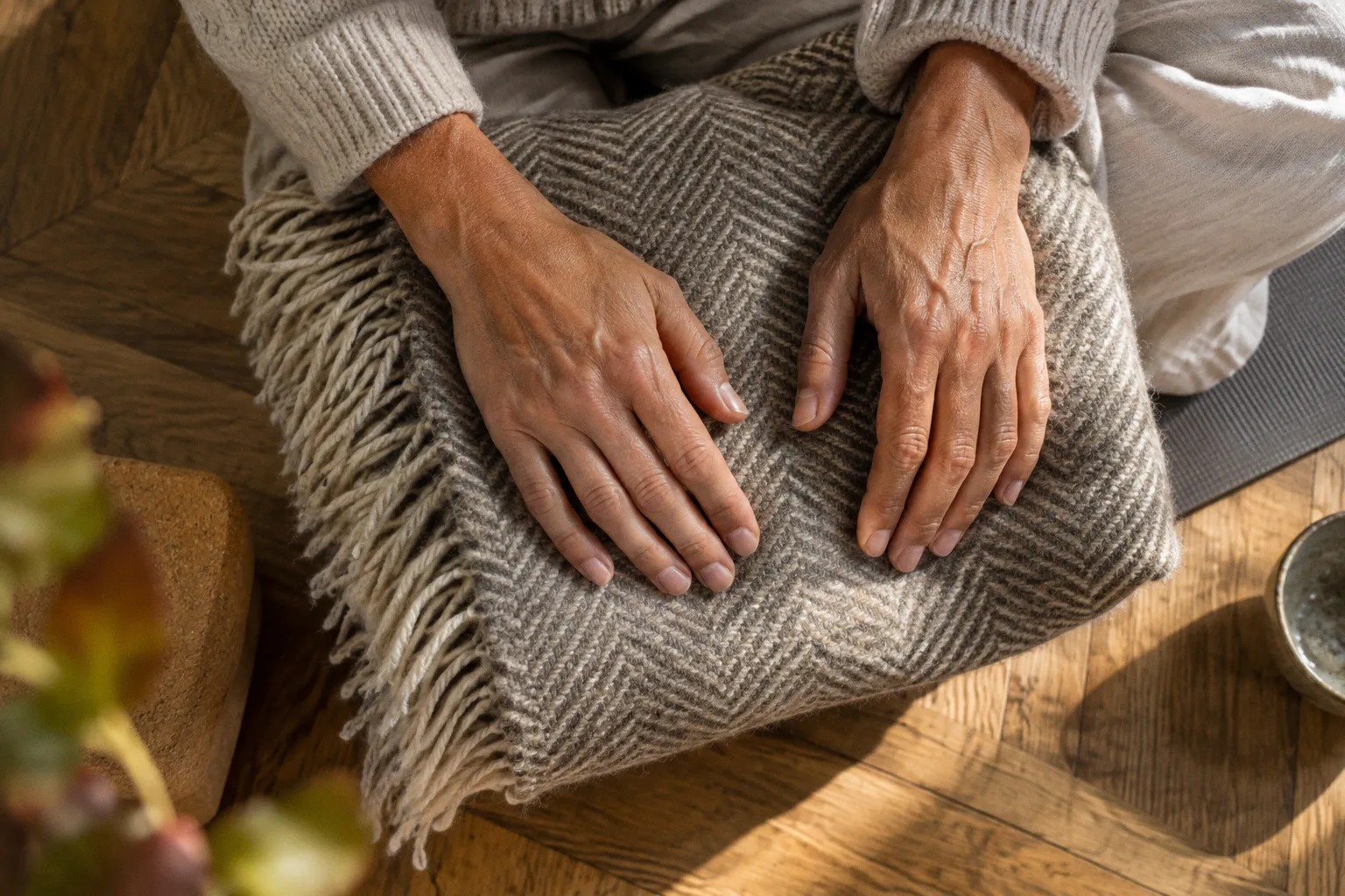 Yoga et santé mentale : comment une pratique régulière apaise durablement l'anxiété
